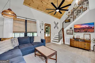 302 Gumlog Dr, Lavonia, GA 30553 - Photo 4