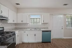 498 Brookfield Way, Jonesboro, GA 30238 - Photo 8