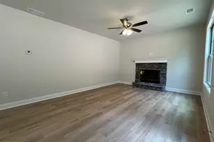 176 Country World Dr, Macon, GA 31211 - Photo 6
