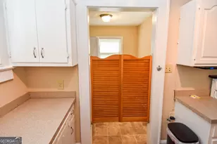 847 E College St, Griffin, GA 30224 - Photo 18