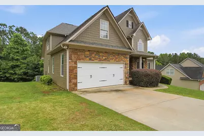 30 Roberson Drive NE, Cartersville, GA 30121 - Photo 8