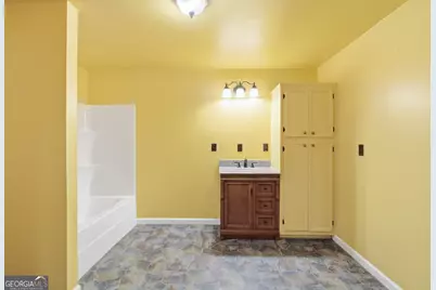 30 Roberson Drive NE, Cartersville, GA 30121 - Photo 32
