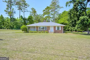 326 Sunrise Dr, Lincolnton, GA 30817 - Photo 1