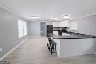 240 Bayberry Dr, Byron, GA 31008 - Photo 8