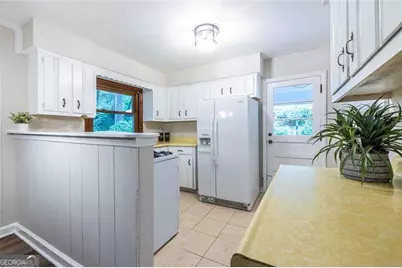 573 N Superior Avenue, Decatur, GA 30033 - Photo 20