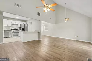 1229 To Lani Farm Rd, Stone Mountain, GA 30083 - Photo 10