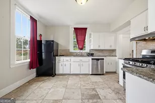 215 E 2nd Street NE, Rome, GA 30161 - Photo 4
