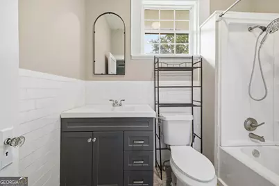 215 E 2nd Street NE, Rome, GA 30161 - Photo 8