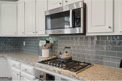 1194 Brookhaven Glen, Atlanta, GA 30319 - Photo 14
