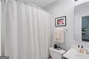 1194 Brookhaven Glen, Atlanta, GA 30319 - Photo 26