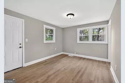 231 Glenrose Circle SW, Atlanta, GA 30354 - Photo 8