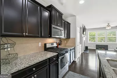 209 Aventine Lane, Smyrna, GA 30082 - Photo 10