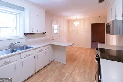121 Sonja Drive, Warner Robins, GA 31088 - Photo 8