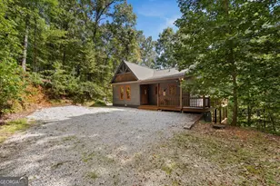 224 Dragon Tree Ln, Lakemont, GA 30552 - Photo 2