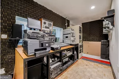 2506 Barnard Street, Savannah, GA 31401 - Photo 28