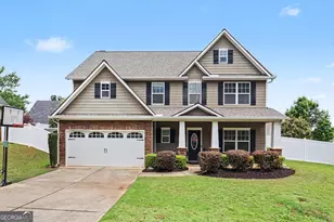 98 Village Park Dr, Newnan, GA 30265 - Photo 1