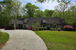 1256 Olde Lexington Rd, Hoschton, GA 30548 - Photo 2
