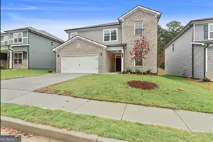 127 Vivian Ln, Peachtree City, GA 30269 - Photo 2