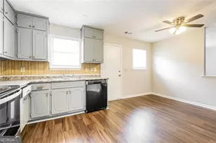 6368 Steepleridge Ct, Riverdale, GA 30296 - Photo 8