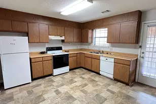 412 Tallulah Trail, Warner Robins, GA 31088 - Photo 4
