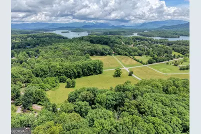 1404 Holly Point Road, Hiawassee, GA 30546 - Photo 6