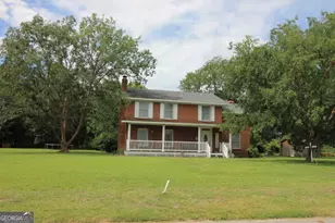 164 W Myra St, Alma, GA 31510 - Photo 1