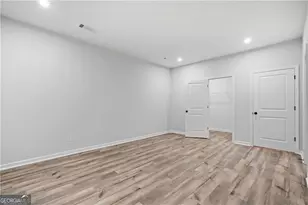 2676 Creek View Terrace, Atlanta, GA 30318 - Photo 28