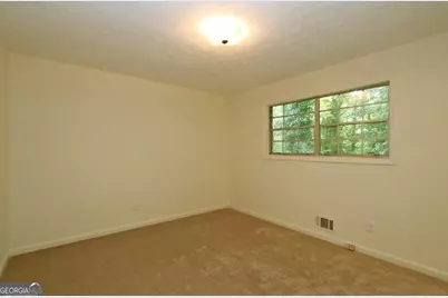 4215 Fawn Lane, Smyrna, GA 30082 - Photo 14