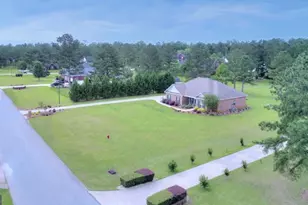 101 Ivy Ln, Albany, GA 31721 - Photo 8