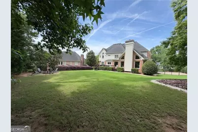 725 Pine Leaf Court, Johns Creek, GA 30022 - Photo 4