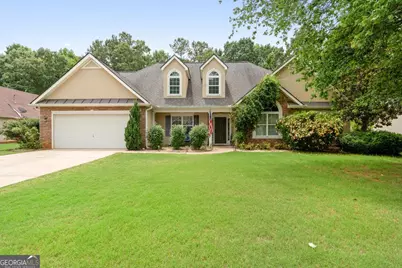 235 Creekside Circle, Hampton, GA 30228 - Photo 1