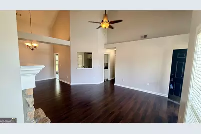 228 Providence Drive, Carrollton, GA 30116 - Photo 4