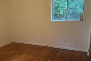 2312 Dauphine St, East Point, GA 30344 - Photo 6