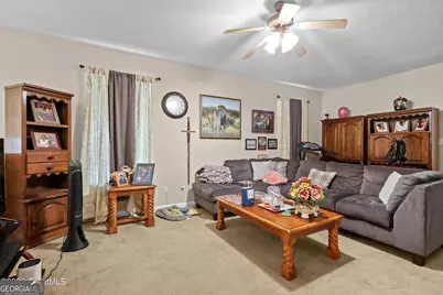 168 Drayton Circle, Brunswick, GA 31525 - Photo 4