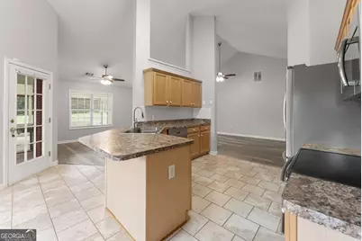 130 Meadowcreek Drive, Jefferson, GA 30549 - Photo 18