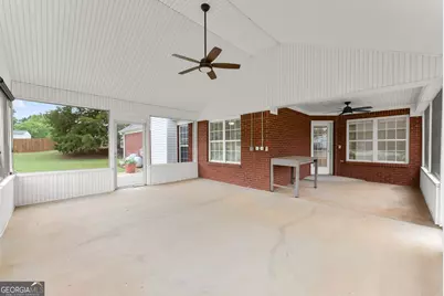 130 Meadowcreek Drive, Jefferson, GA 30549 - Photo 36