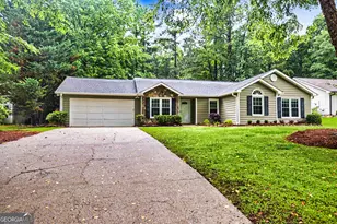 204 Kentwood Dr, Peachtree City, GA 30269 - Photo 1