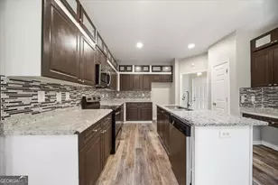 1082 Glen Chase Dr, Lawrenceville, GA 30044 - Photo 18