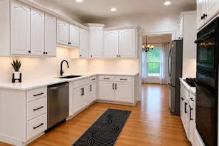 2014 Hubbard Ct, Villa Rica, GA 30180 - Photo 4
