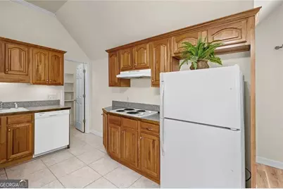 4640 Chestatee Pointe, Gainesville, GA 30506 - Photo 10