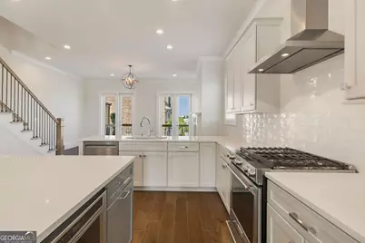 416 Upper East Avenue, Savannah, GA 31401 - Photo 50