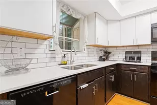 740 Anderson Walk, Marietta, GA 30062 - Photo 8