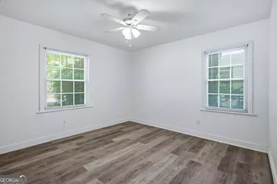 1386 Bryan Avenue, East Point, GA 30344 - Photo 18