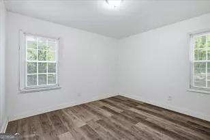 1386 Bryan Ave, East Point, GA 30344 - Photo 20