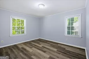 1386 Bryan Ave, East Point, GA 30344 - Photo 8