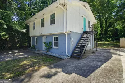 1386 Bryan Avenue, East Point, GA 30344 - Photo 2