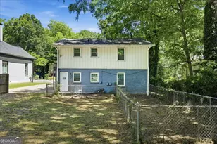 1386 Bryan Ave, East Point, GA 30344 - Photo 24