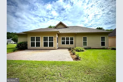 110 Holly Lakes Drive, Dublin, GA 31021 - Photo 4