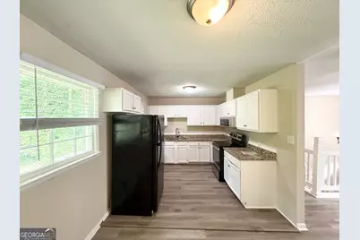 2782 Ocean Valley Drive, Atlanta, GA 30349 - Photo 8