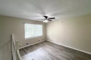 2782 Ocean Valley Dr, Atlanta, GA 30349 - Photo 4